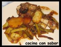   Cordero al horno con patatas, champiñones y ajitos
