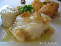   BACALAO AL PIL PIL CON COLIFLOR REBOZADA