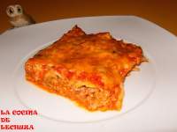   CANELONES DE CARNE: con tomate // CANELONES DE CARNE:  con bechamel