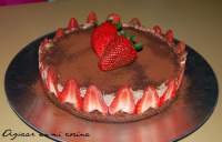   Tarta de Mousse de chocolate y fresas