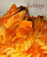   MEJILLONES CON FUSILLI EN SALSA MARINERA