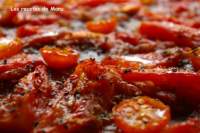   TARTA DE TOMATES Y CEBOLLAS CONFITADAS