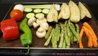 
Merluza a la plancha con verduras al horno  