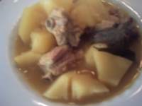   GUISO DE PATATAS CON COSTILLAS DE CERDO