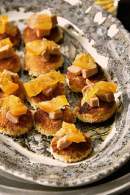 Tosta de brioche con foie micuit y naranja confitada / Chez Silvia