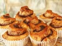   Muffin tin cinnamon rolls {rollitos de canela}
