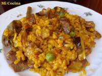   ARROZ EN PAELLA CON SECRETO IBERICO Y SETAS (BOLETUS Y SHIITAKE) 