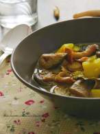 Patatas guisadas con setas variadas.(Fussioncook)