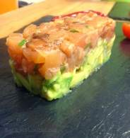 TARTAR DE SALMON Y GUACAMOLE