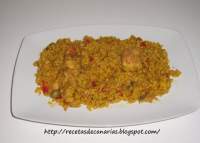   Arroz amarillo con conejo