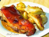 LECHONA O COCHINILLO AL HORNO CON BONIATOS LIGERAMENTE CARAMELIZADOS