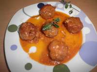   ALBONDIGAS CON SABOR A PIMENTÓN