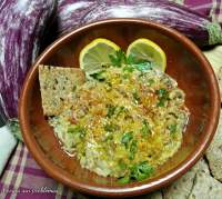   Dip de Baba ghanoush con crackers de espelta