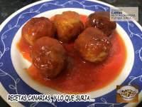   ALBÒNDIGAS CON TOMATE