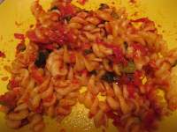   Fusilli con tomates de la madre de Ana