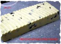   TURRON DE CHOCOLATE BLANCO CON ARANDANOS