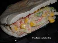   PITAS RELLENAS DE MAIZ Y OTRAS COSILLAS