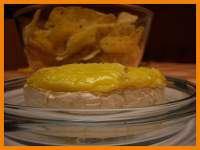  Camembert con nachos