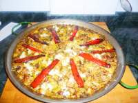   Paella de pollo y verduras