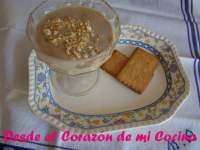   Postre de plátano y galleta napolitana