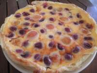   Tarta de cerezas y albaricoques