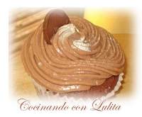   Cupcake de chocolate y frosting de crema de avellanas