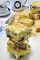   Cortaditos de almendra y mermelada de frambuesa