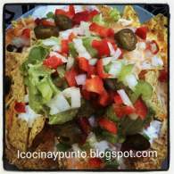   Chili con carne/Nachos con todo