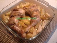   POLLO AL HORNO CON PATATAS AL  TOQUE DE ROMERO