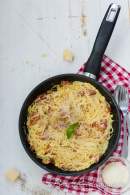 Spaghetti Carbonara de Gennaro Contaldo | Recetas de cocina fáciles y sencillas | Bea 
