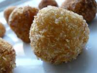   Croquetas de tortilla de patata con mermelada de tomate