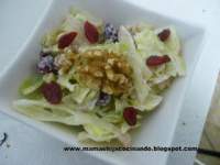 
Ensalada con arandanos y nueces  