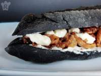   Bocata de calamares (con pan negro)