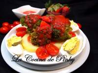   ENSALADA DE BROCOLI CON VINAGRETA DE FRESAS 