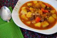   Patatas guisadas con carne