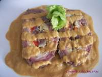   ROLLO DE CARNE PICADA RELLENO