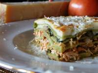   lasagna de pollo, espinacas y gorgonzola