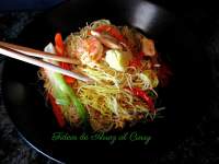 FIDEOS DE ARROZ CON CURRY  