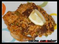   Arroz con conejo y níscalos
