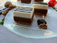   pastel con nueces,  crema de chocolate y mousse de mascarpone