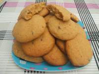   Galletas integrales de piñones y pepitas de chocolate