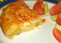   Tortilla de papas con jamon y queso