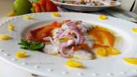   Tiradito de corvina con rocoto y ají de Gastón Acurio