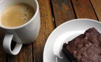 Brownies con café y nueces   