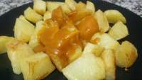   PATATAS BRAVAS