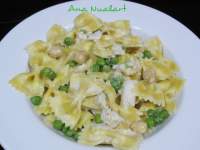   FARFALLE AL LIMÒN CON BACALAO Y GUISANTES 