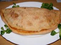   PIZZA CALZONE (6.5p/persona)