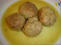 Albóndigas en salsa de cebolla  