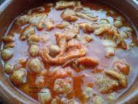   Garbanzos con callos