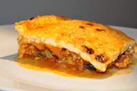   Moussaka griega